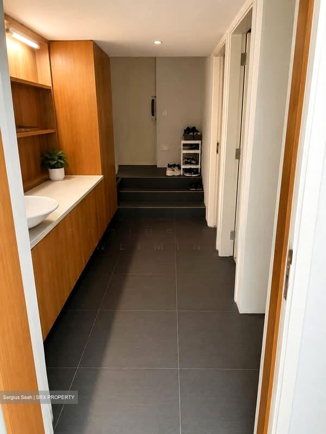 Cairnhill Road (D9), Detached #582349201